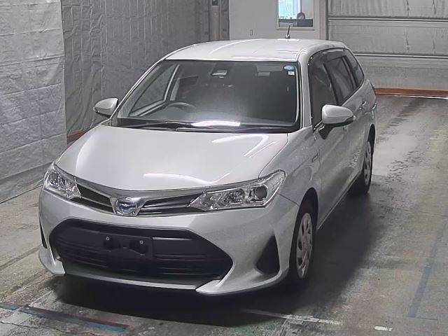 3039 TOYOTA COROLLA FIELDER NKE165G 2018 г. (HERO)